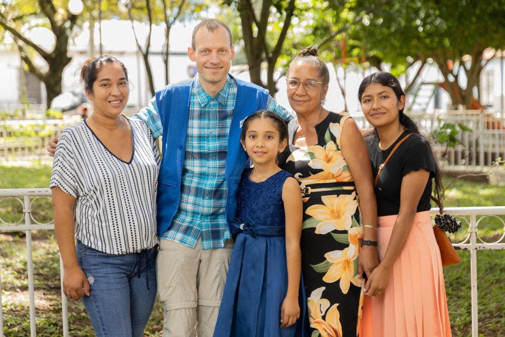 Sponsorbesøg i El Salvador - Planbørnefonden