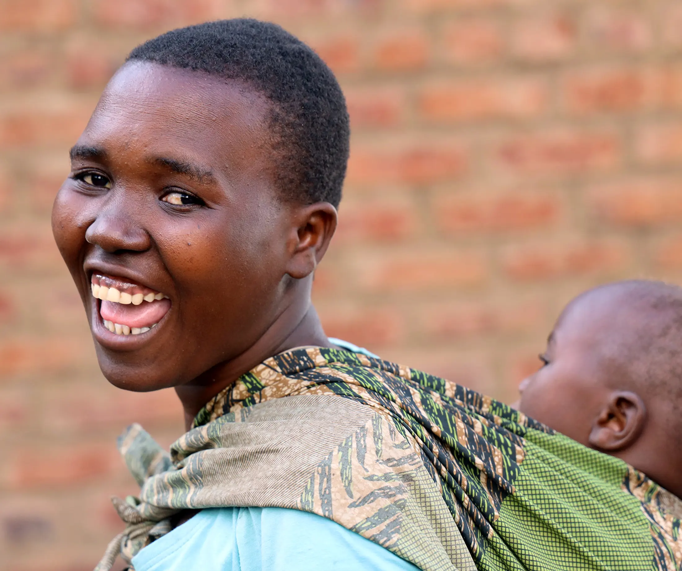 Mor med barn i Malawi